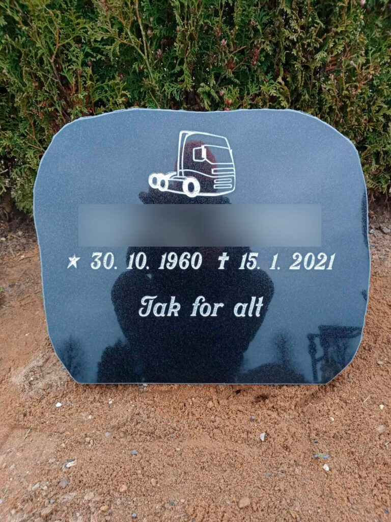 Gravsten - tidligere arbejde